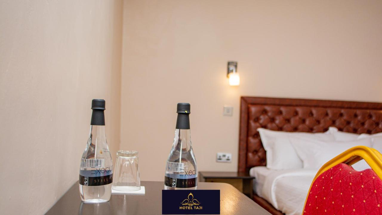 Hotel Taji Nanyuki Extérieur photo
