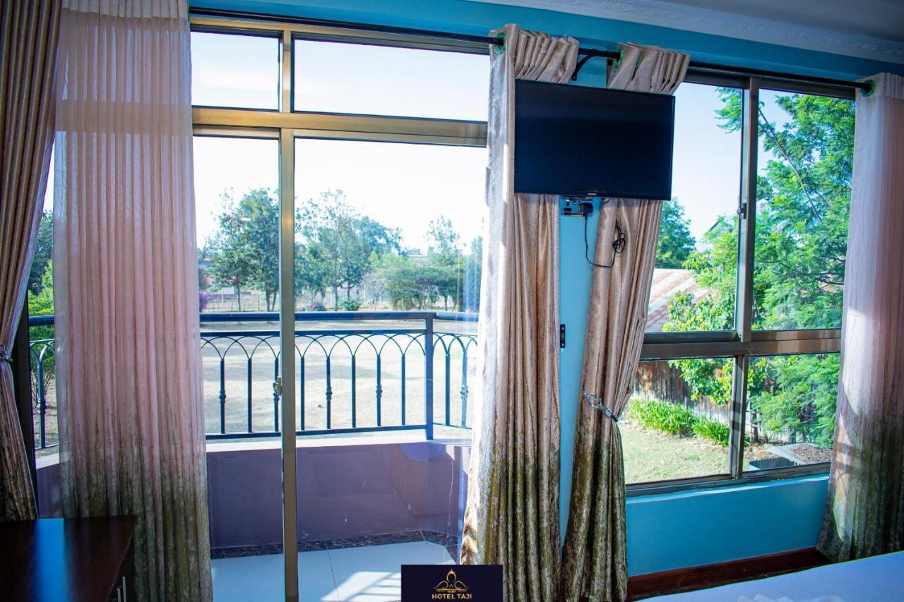 Hotel Taji Nanyuki Extérieur photo